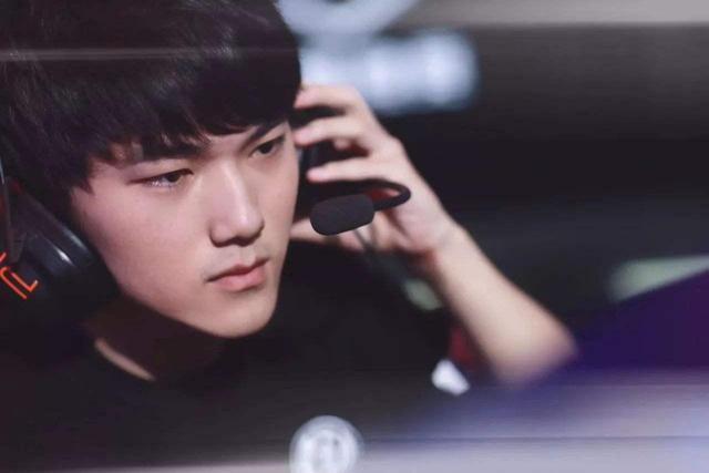 【战报】2025LPL春季赛BLG 0-2 FPX，小天王者归来状态火热